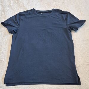 All In Motion women's Medium blue short sleeve shirt EUC